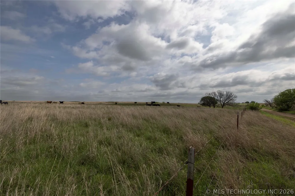 1 S 336 ROAD Pawnee, OK 73061