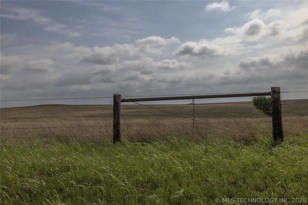 1 S 336 ROAD Pawnee, OK 73061