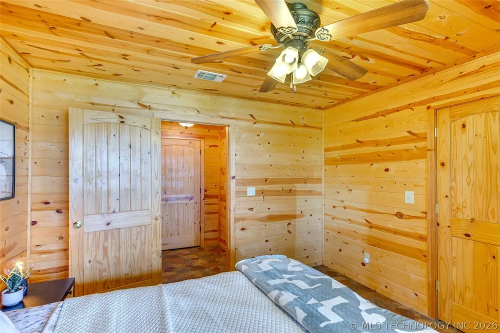 3859 W Lake Fort Towson, OK 74735