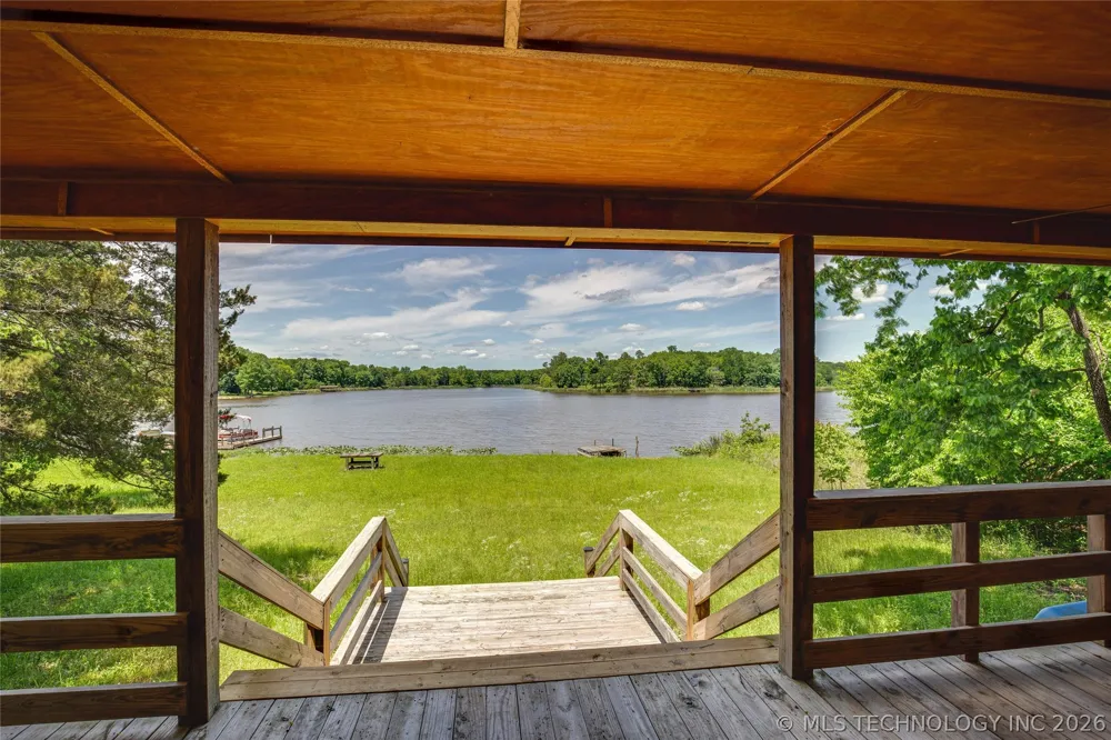 3859 W Lake Fort Towson, OK 74735