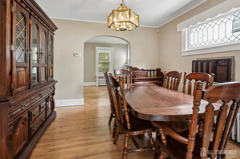 1089 Field Avenue Plainfield, NJ 07060