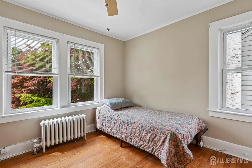 1089 Field Avenue Plainfield, NJ 07060