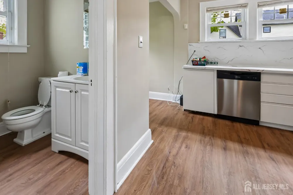 1089 Field Avenue Plainfield, NJ 07060