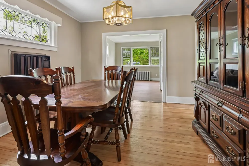 1089 Field Avenue Plainfield, NJ 07060