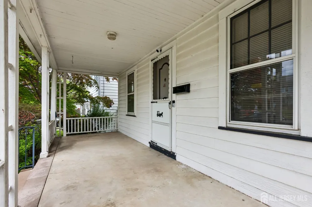 1089 Field Avenue Plainfield, NJ 07060
