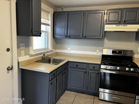 1221 9th Avenue #3