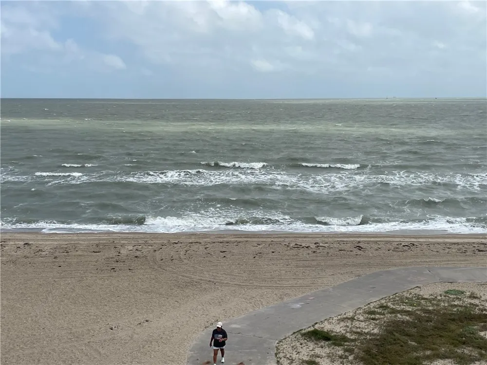 3938 Surfside Boulevard #1204 Corpus Christi, TX 78402