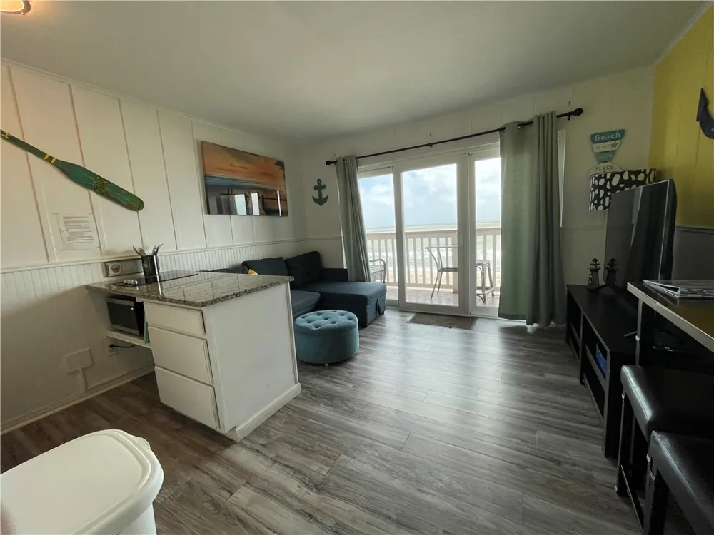 3938 Surfside Boulevard #1204 Corpus Christi, TX 78402