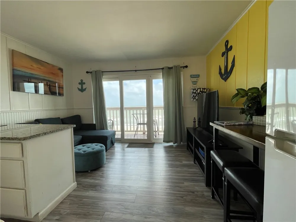 3938 Surfside Boulevard #1204 Corpus Christi, TX 78402