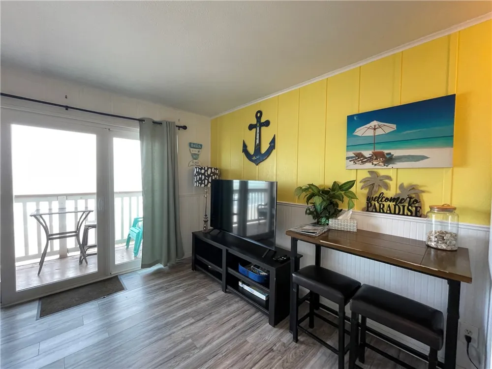 3938 Surfside Boulevard #1204 Corpus Christi, TX 78402