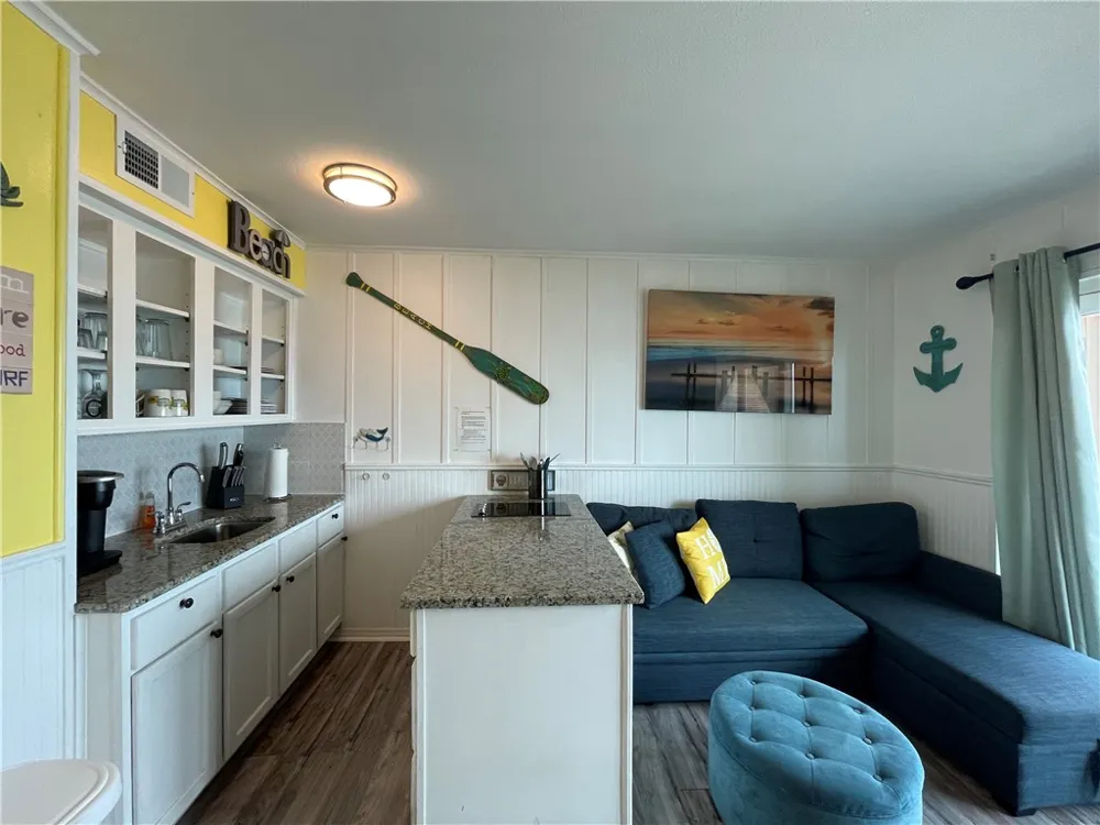 3938 Surfside Boulevard #1204 Corpus Christi, TX 78402