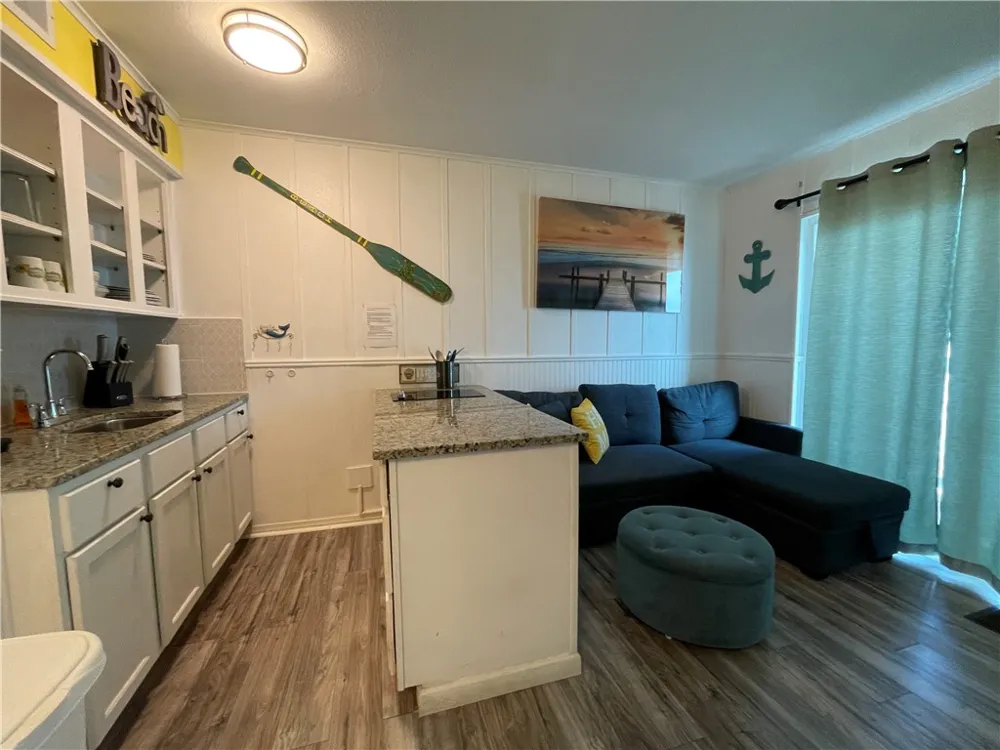 3938 Surfside Boulevard #1204 Corpus Christi, TX 78402