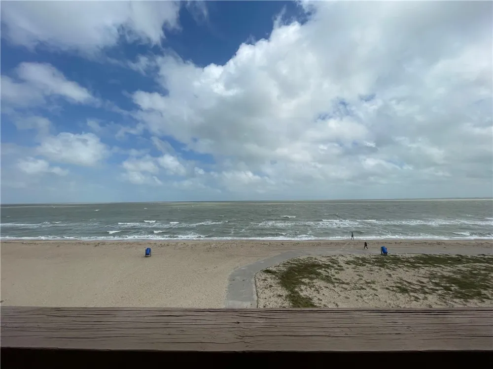 3938 Surfside Boulevard #1204 Corpus Christi, TX 78402