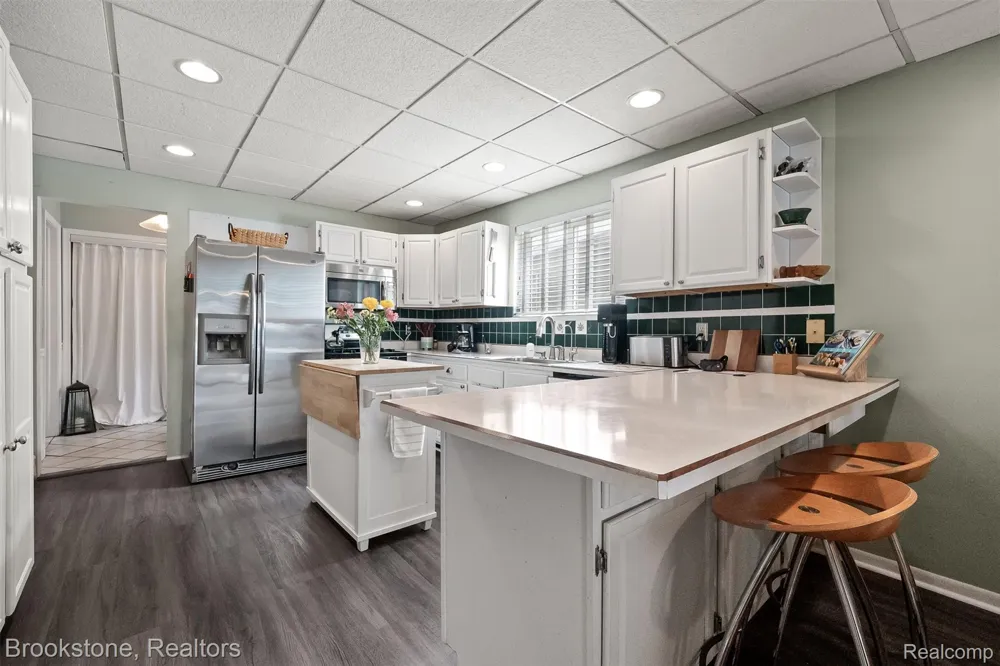 1940 S Ortonville Road Brandon Charter Township, MI 48462