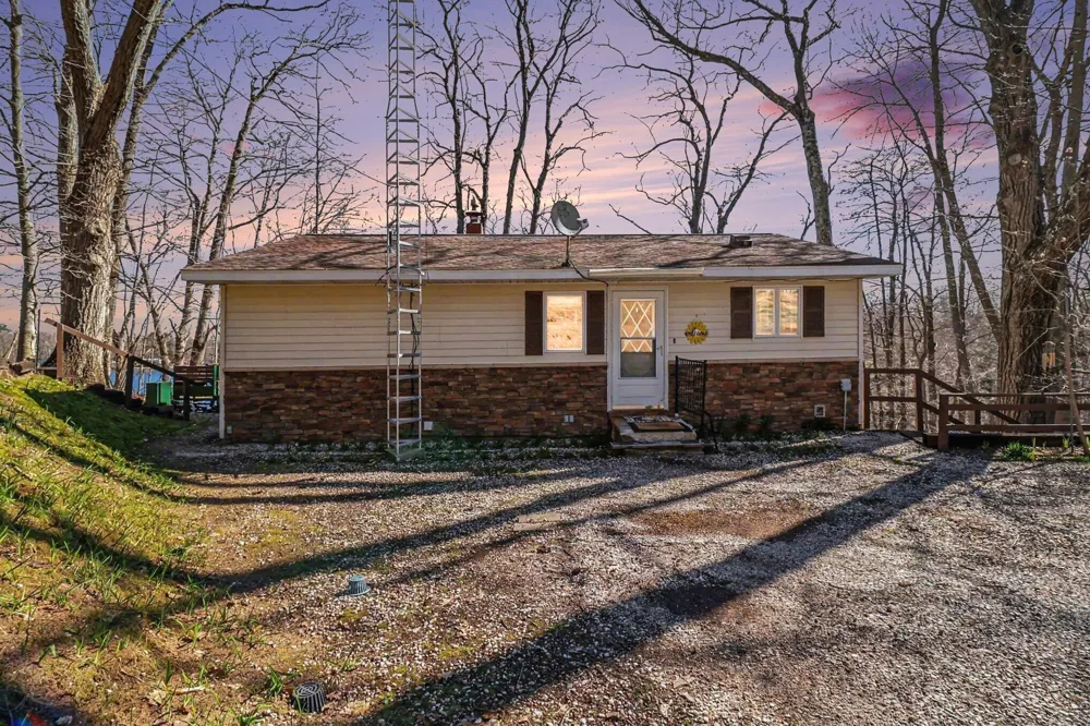 6302 E Interlochen Road Sheridan Township, MI 49410