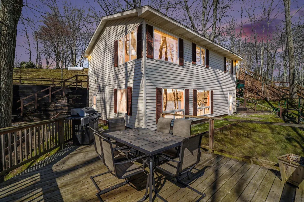 6302 E Interlochen Road Sheridan Township, MI 49410