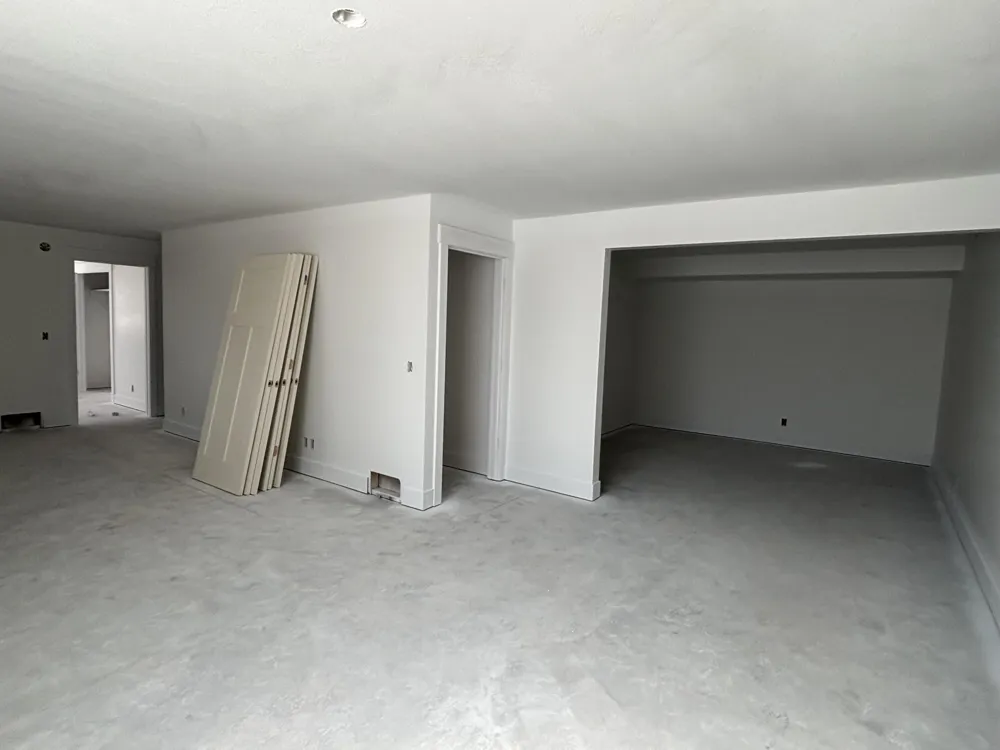 1519 E Addison Way Laketon Township, MI 49445