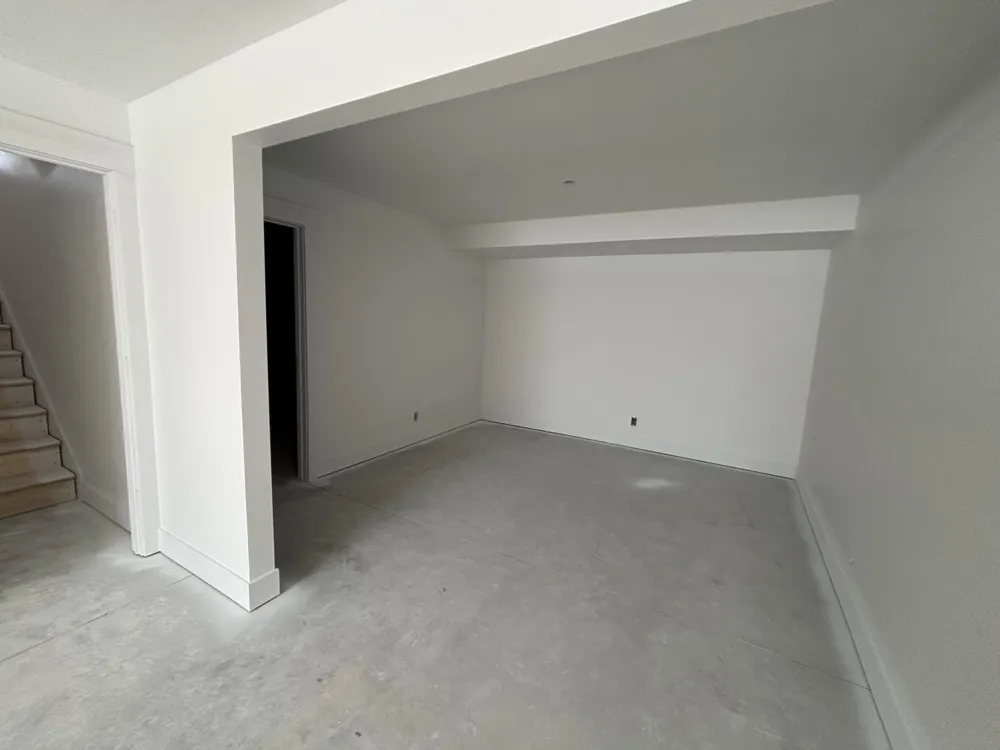 1519 E Addison Way Laketon Township, MI 49445