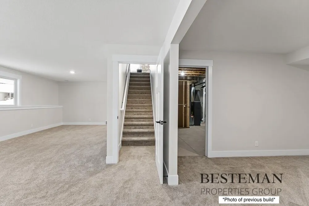 1519 E Addison Way Laketon Township, MI 49445