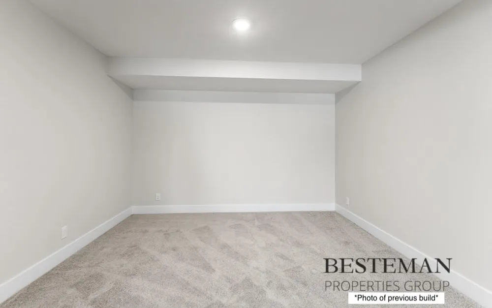 1519 E Addison Way Laketon Township, MI 49445