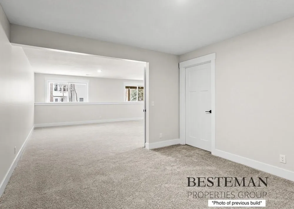 1519 E Addison Way Laketon Township, MI 49445