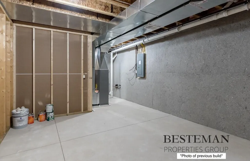 1519 E Addison Way Laketon Township, MI 49445