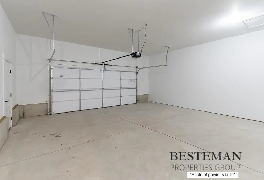 1519 E Addison Way Laketon Township, MI 49445