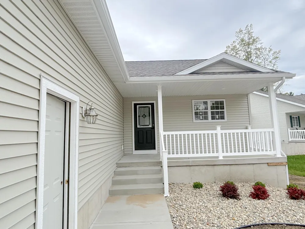 1519 E Addison Way Laketon Township, MI 49445