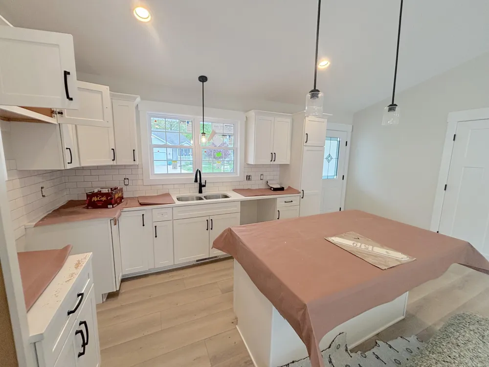 1519 E Addison Way Laketon Township, MI 49445