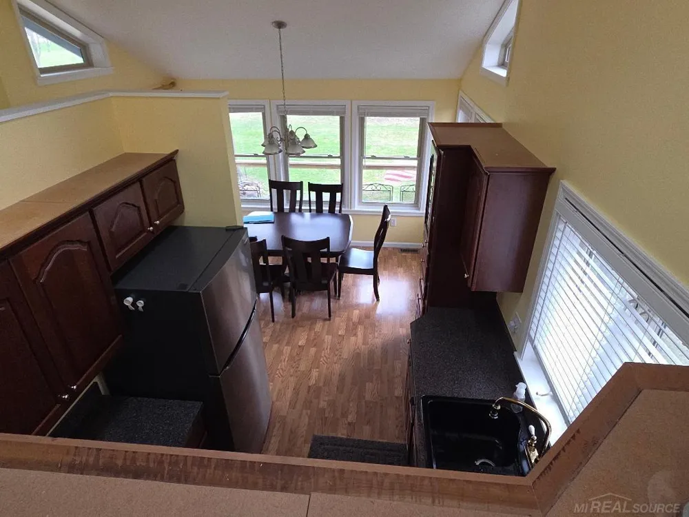 5700 Royal Court Court Butman Township, MI 48624