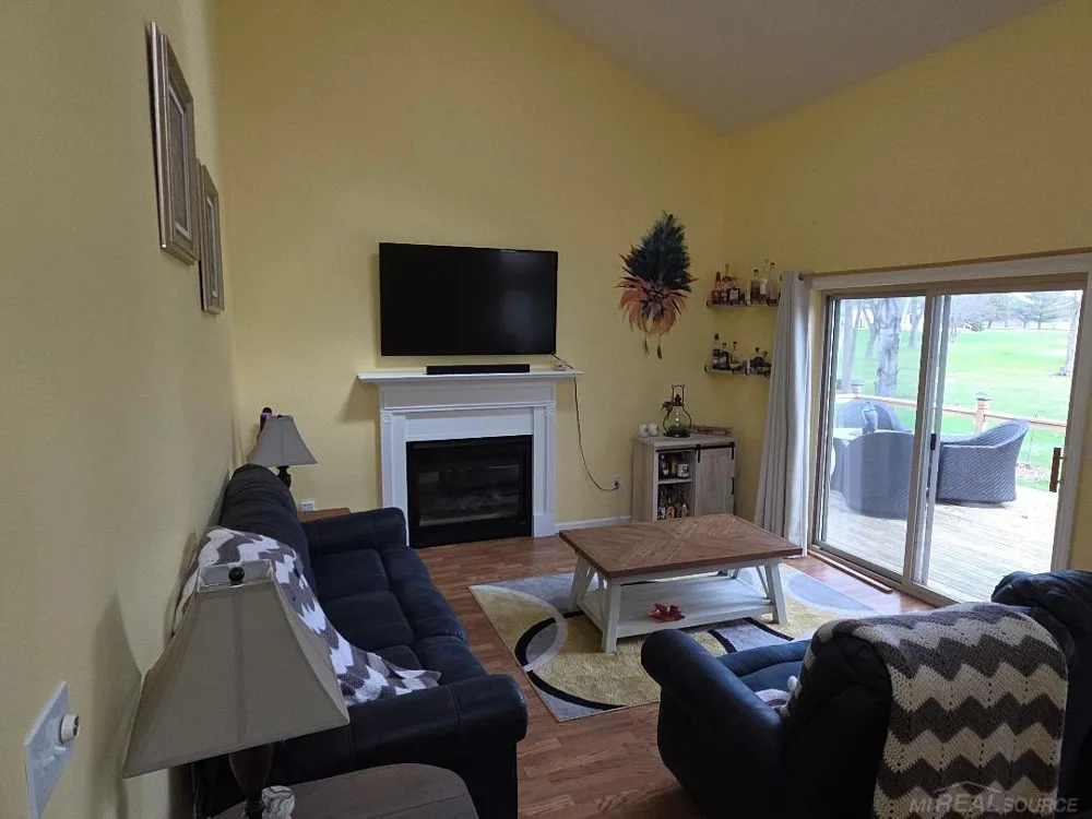 5700 Royal Court Court Butman Township, MI 48624