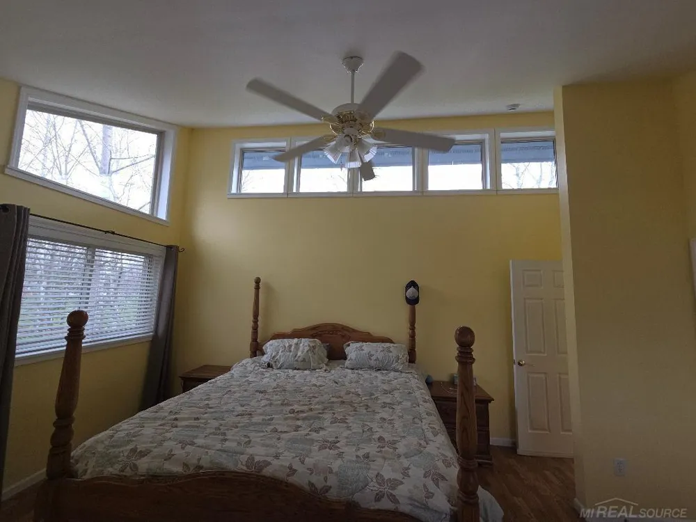 5700 Royal Court Court Butman Township, MI 48624