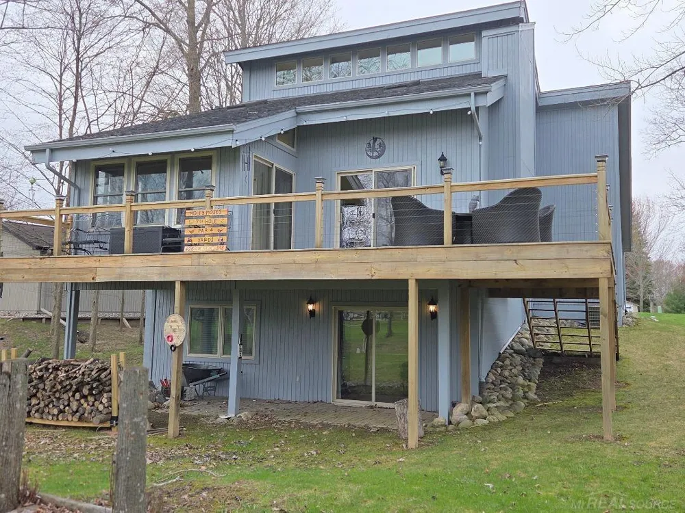 5700 Royal Court Court Butman Township, MI 48624