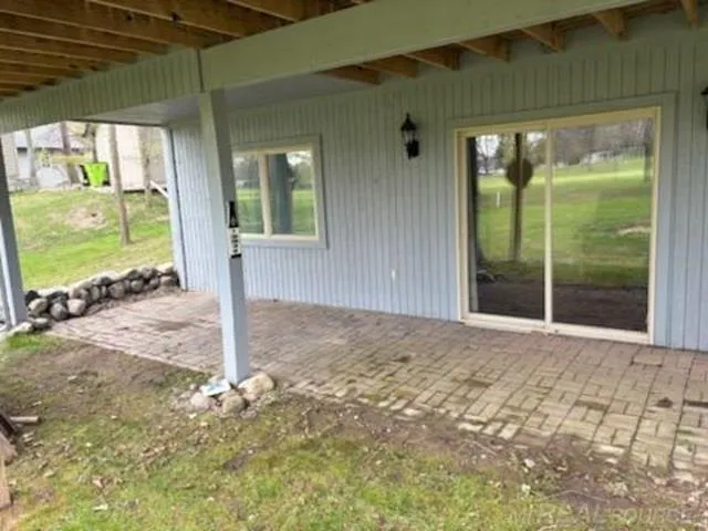 5700 Royal Court Court Butman Township, MI 48624