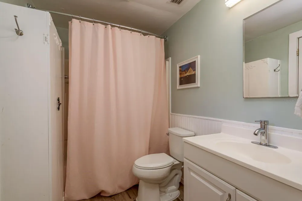 1880 WASHINGTON AVENUE Clearwater, FL 33755