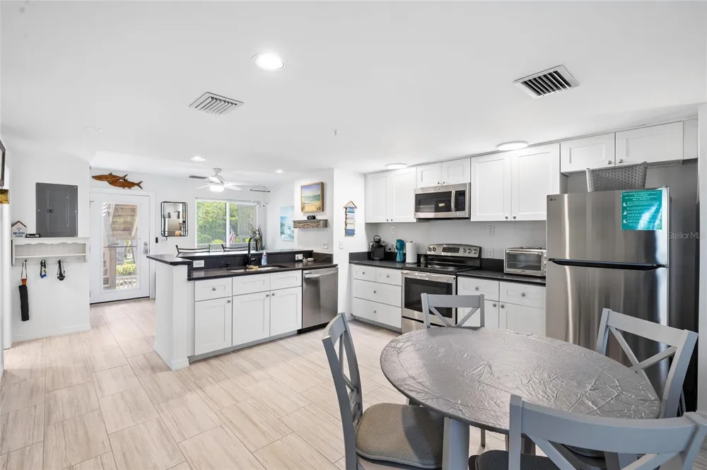 9200 LITTLE GASPARILLA #304 Placida, FL 33946