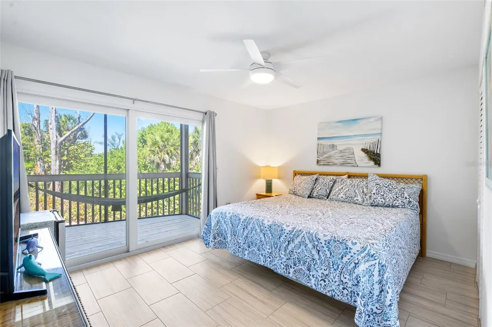 9200 LITTLE GASPARILLA #304 Placida, FL 33946