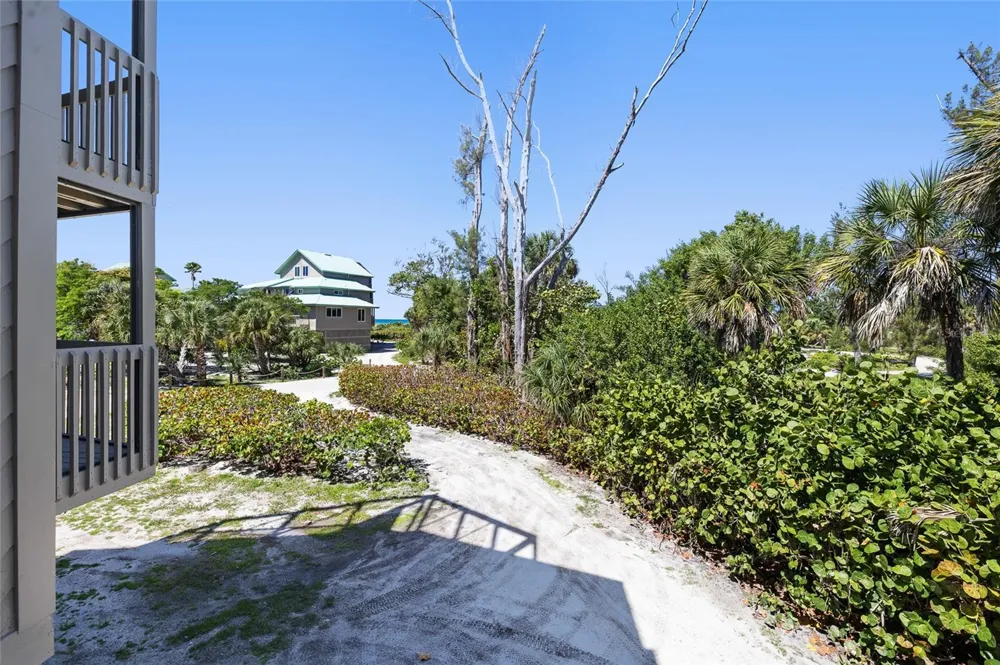 9200 LITTLE GASPARILLA #304 Placida, FL 33946