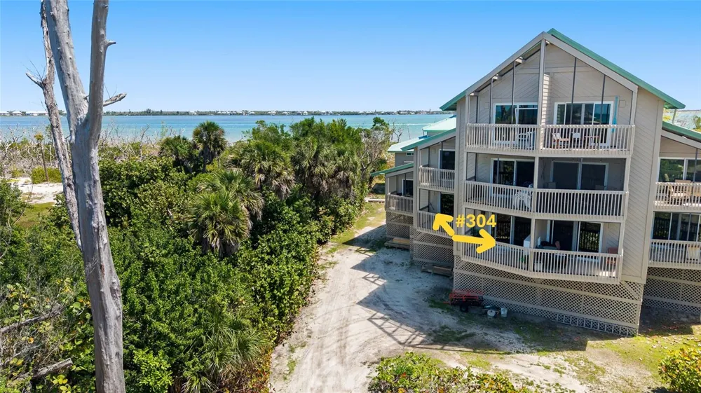 9200 LITTLE GASPARILLA #304 Placida, FL 33946