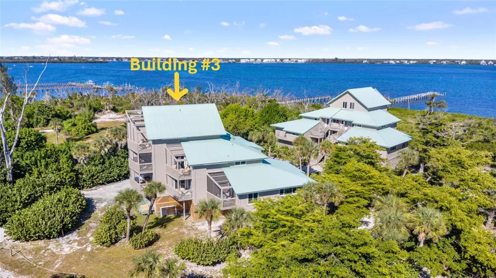 9200 LITTLE GASPARILLA #304 Placida, FL 33946