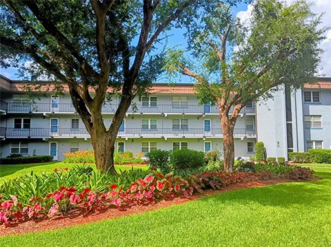 333 LAKE HOWARD DRIVE NW #312C