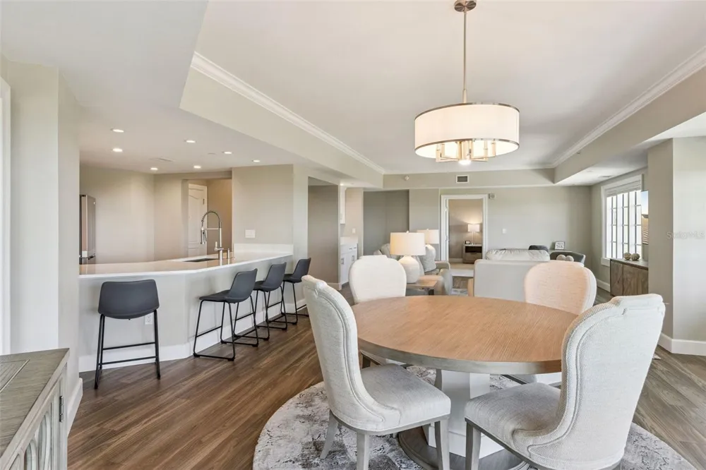 7593 GATHERING DRIVE #503 Reunion, FL 34747