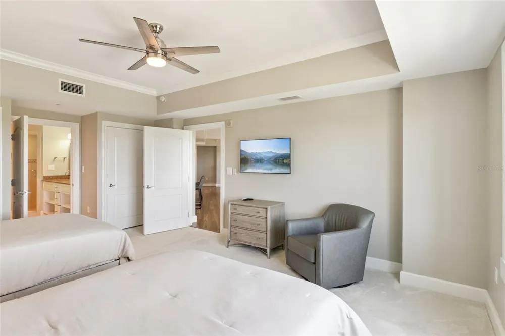 7593 GATHERING DRIVE #503 Reunion, FL 34747