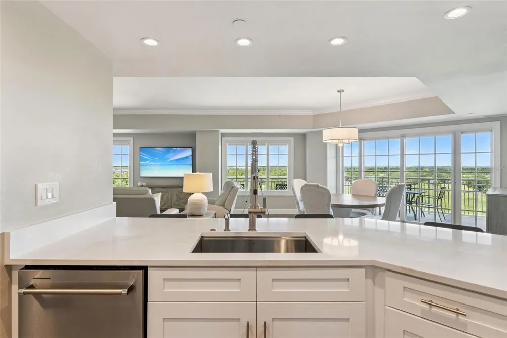 7593 GATHERING DRIVE #503 Reunion, FL 34747