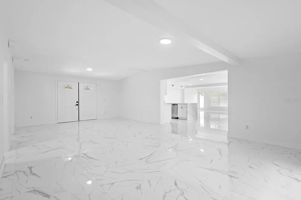 1511 E HORATIO AVENUE Maitland, FL 32751