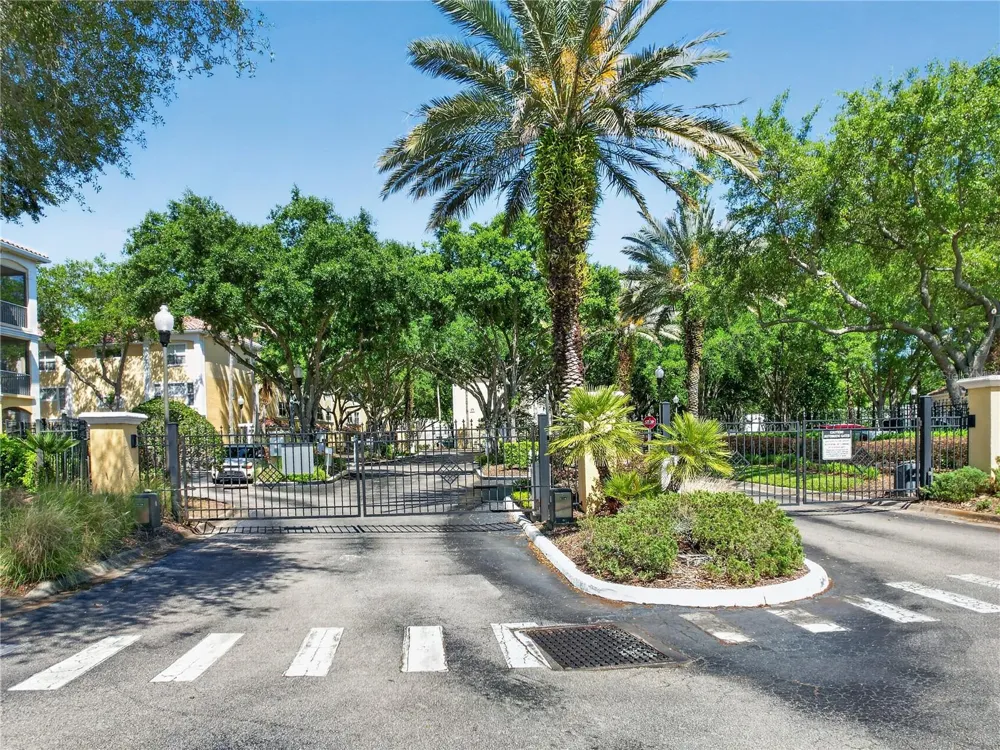 1100 LAKE SHADOW CIRCLE #2307 Maitland, FL 32751