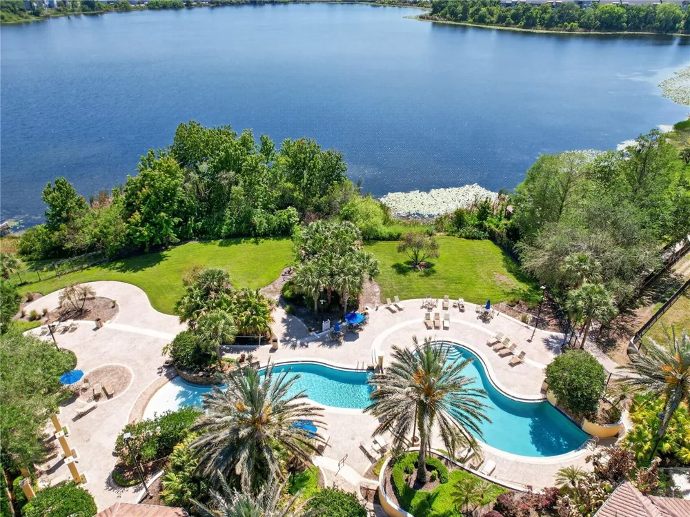 1100 LAKE SHADOW CIRCLE #2307 Maitland, FL 32751