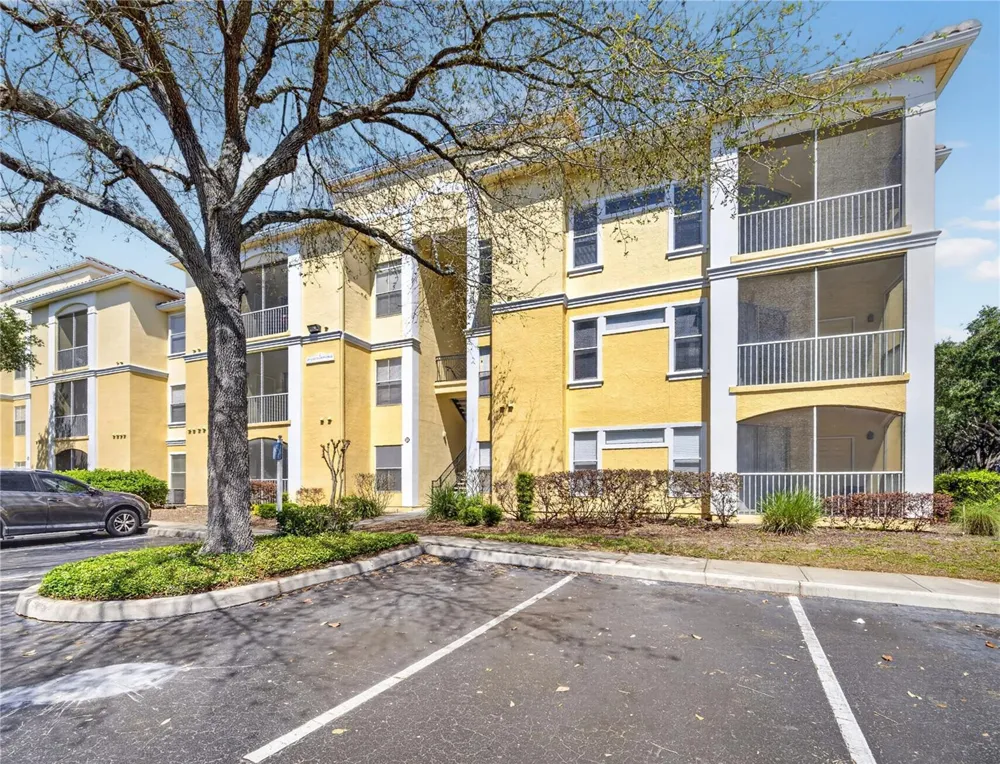 1100 LAKE SHADOW CIRCLE #2307 Maitland, FL 32751