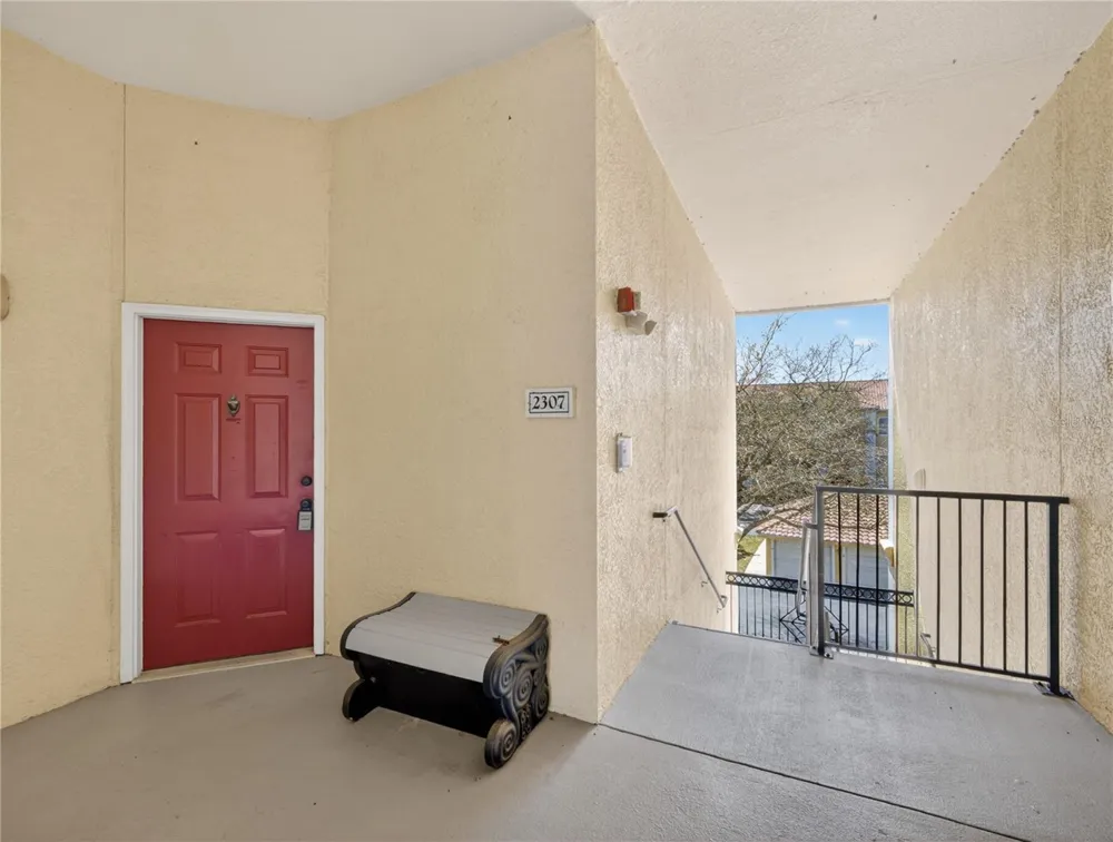 1100 LAKE SHADOW CIRCLE #2307 Maitland, FL 32751