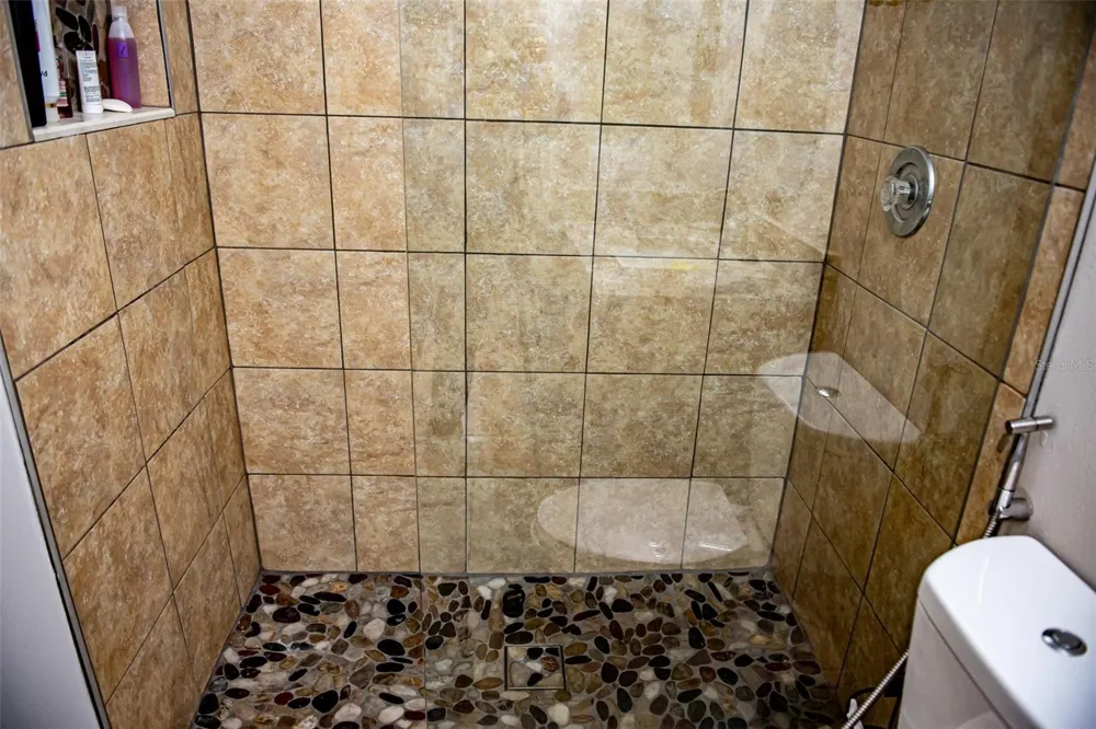2651 MICHAEL PLACE #307 Dunedin, FL 34698
